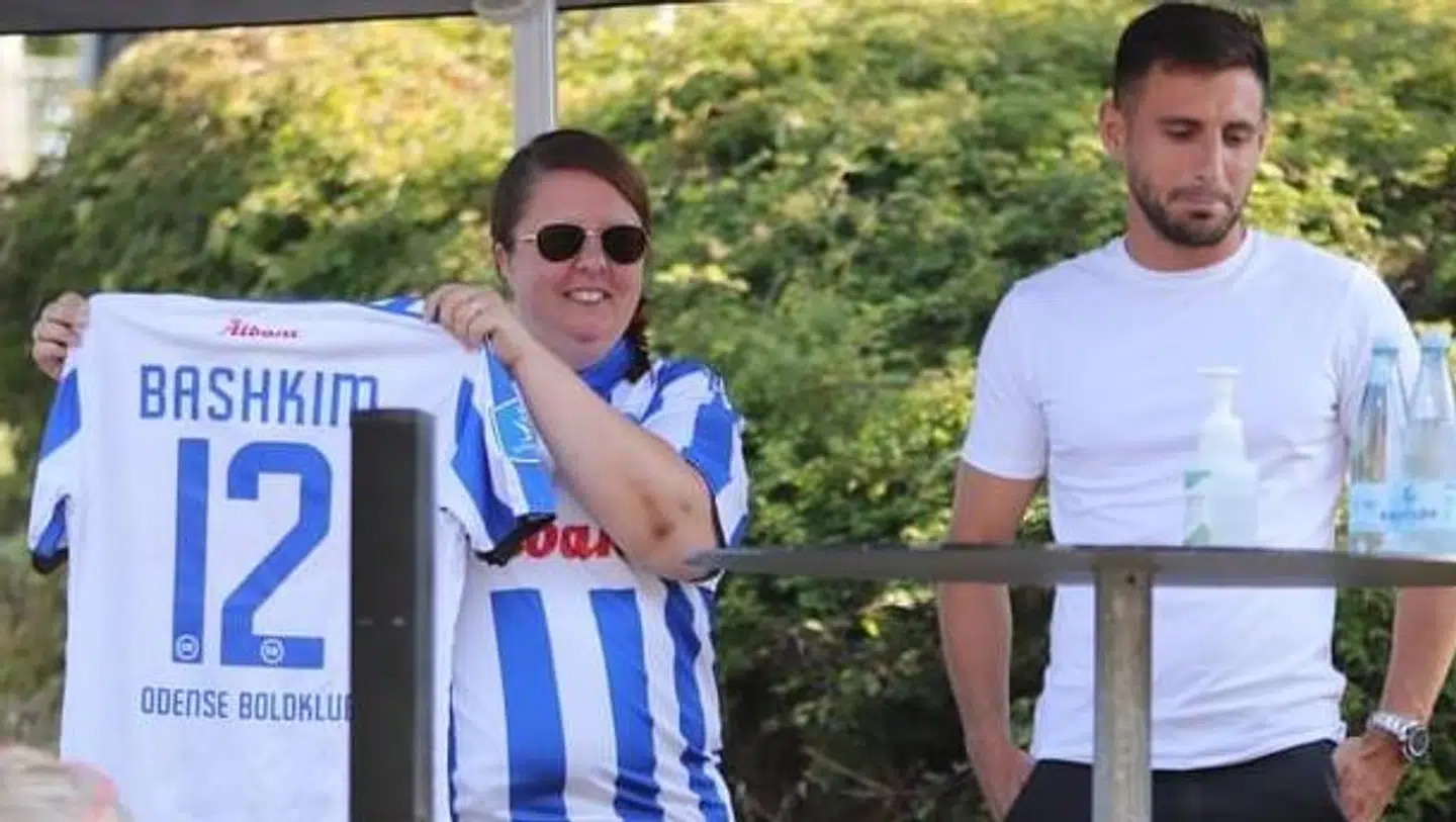 Diana Larsen med OB-profilen Bashkim Kadrii.