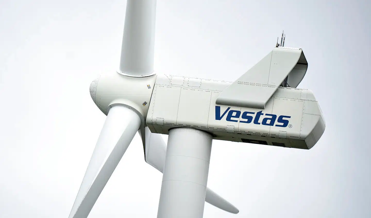 Arkivfoto: Vestas vindmølle med logo på nacellen nær Brønderslev.