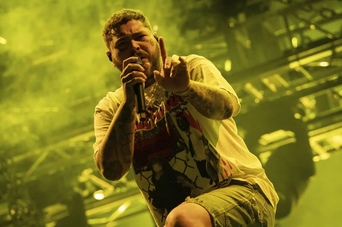 26-årige Post Malone spiller på Orange Scene på Roskilde Festival onsdag den 29. juni. Amerikaneren står bag hit som Rockstar og Sunflower. (Arkivfoto) Scott Garfitt/Ritzau Scanpix