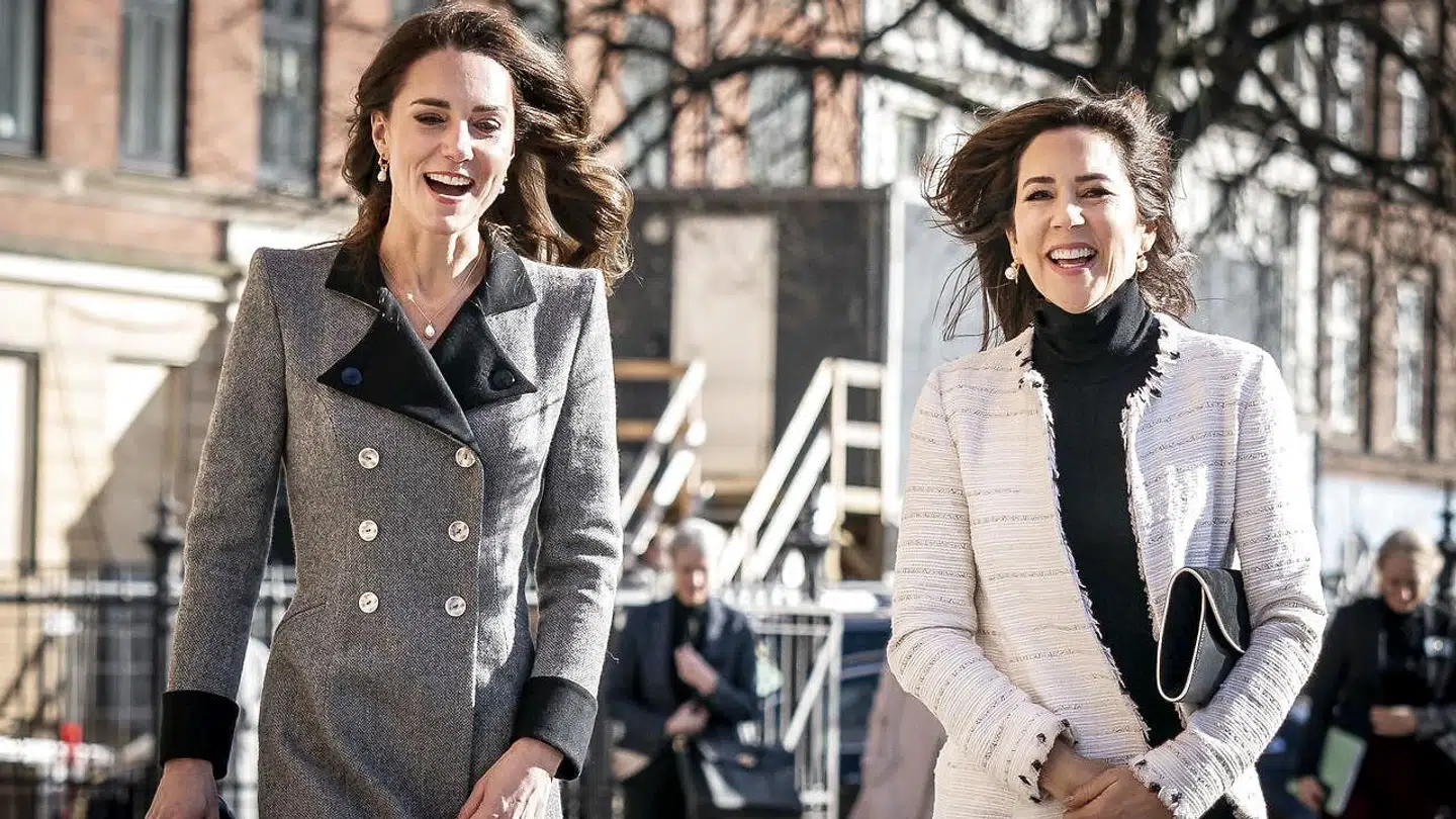 Kronprinsesse Mary og hertuginden af Cambridge, Catherine, ankommer til besøg hos Danner Stiftelsen i København.