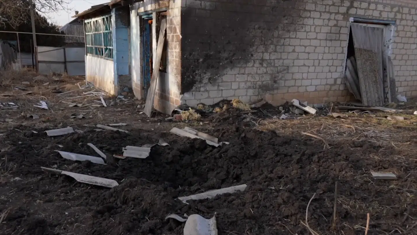 Der er store huller efter skudepisoder i det østlige Ukraine.