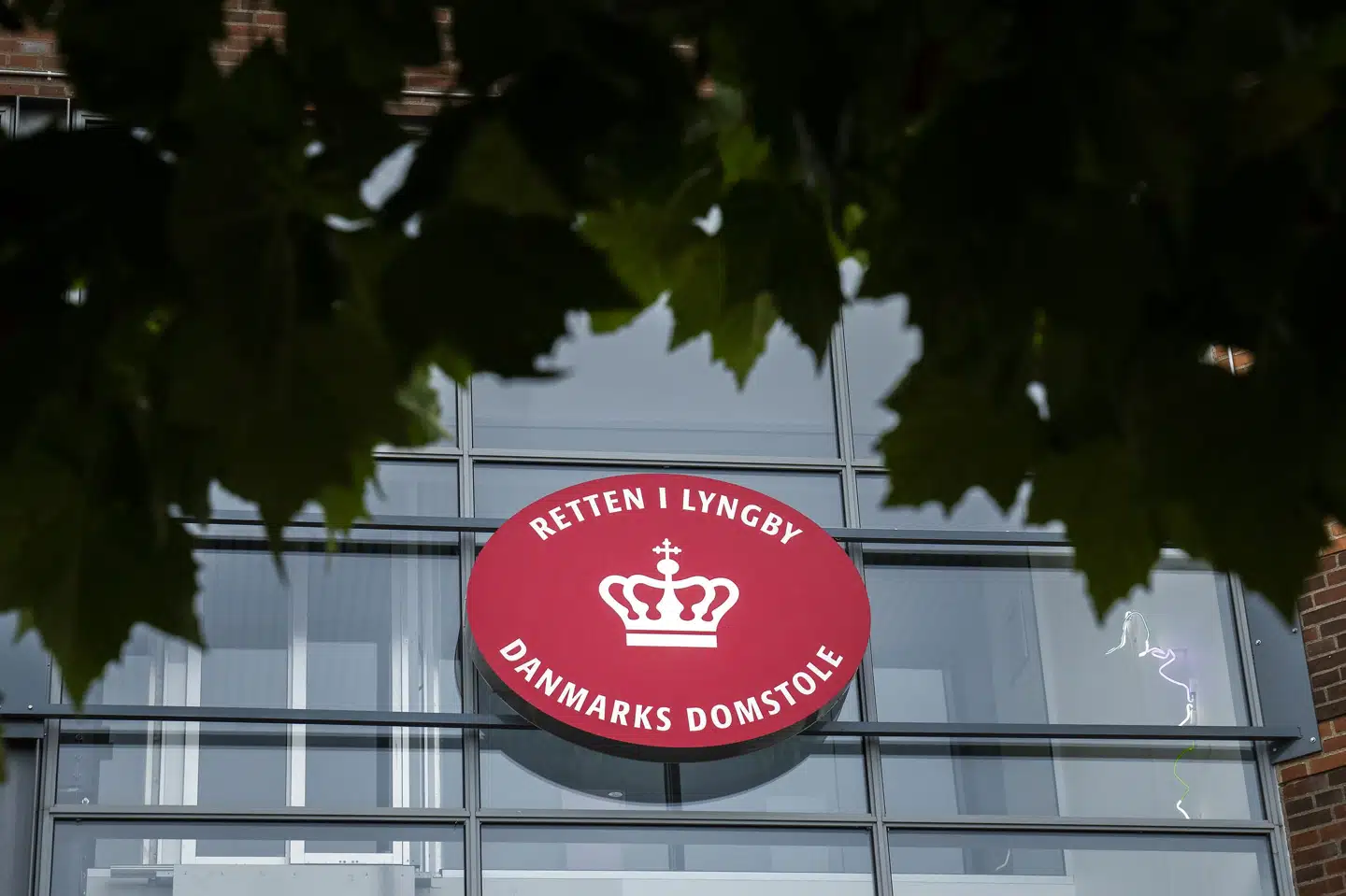 Det er endnu ikke med sikkerhed fastslået, hvad politiet fredag fandt i et kælderrum. Politiet mener, at der var tale om dynamit, og lørdag er en 25-årig mand fængslet. Han nægter sig skyldig i sigtelsen om besiddelse af sprængstof.(Arkivfoto). Martin Sylvest/Ritzau Scanpix