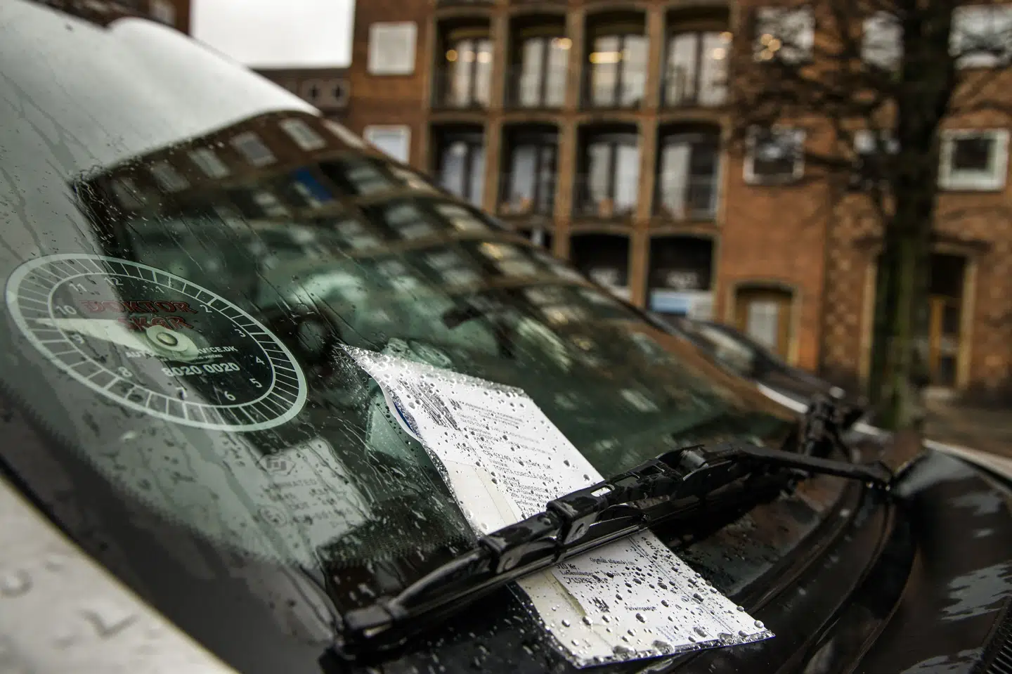 En parkeringsbøde fra 2018 er noget helt i Højesteret, hvor den blev omstødt. FDM siger, at dommen danner præcedens. (Arkivfoto) Simon Skipper/Ritzau Scanpix