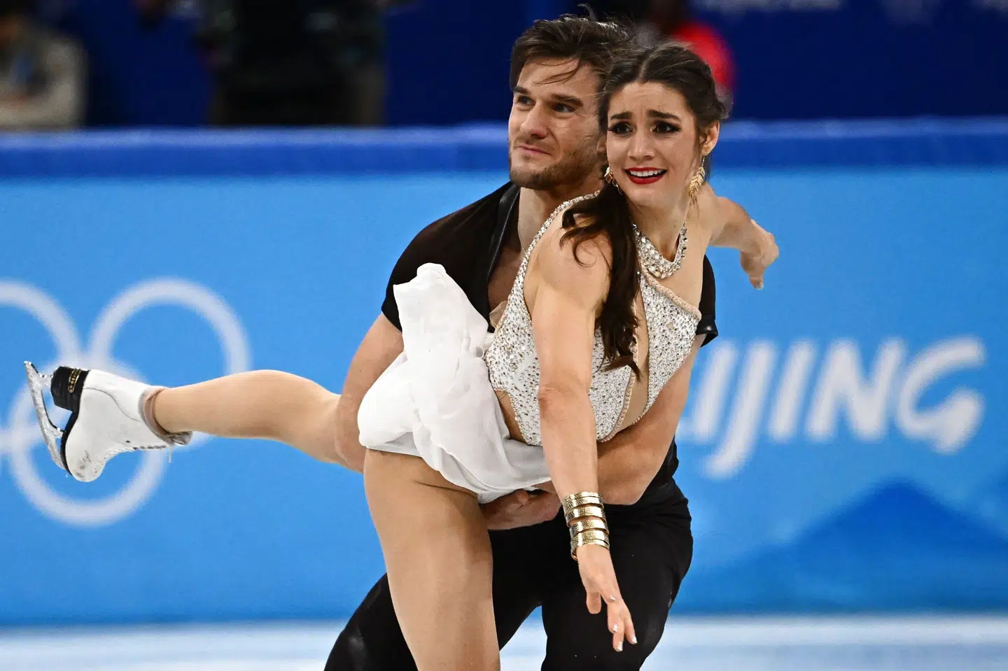 Nikolaj Sørensen og Laurence Fournier Beaudry ender på en samlet niendeplads ved isdans i Beijing i Kina. Anne-Christine Poujoulat/Ritzau Scanpix