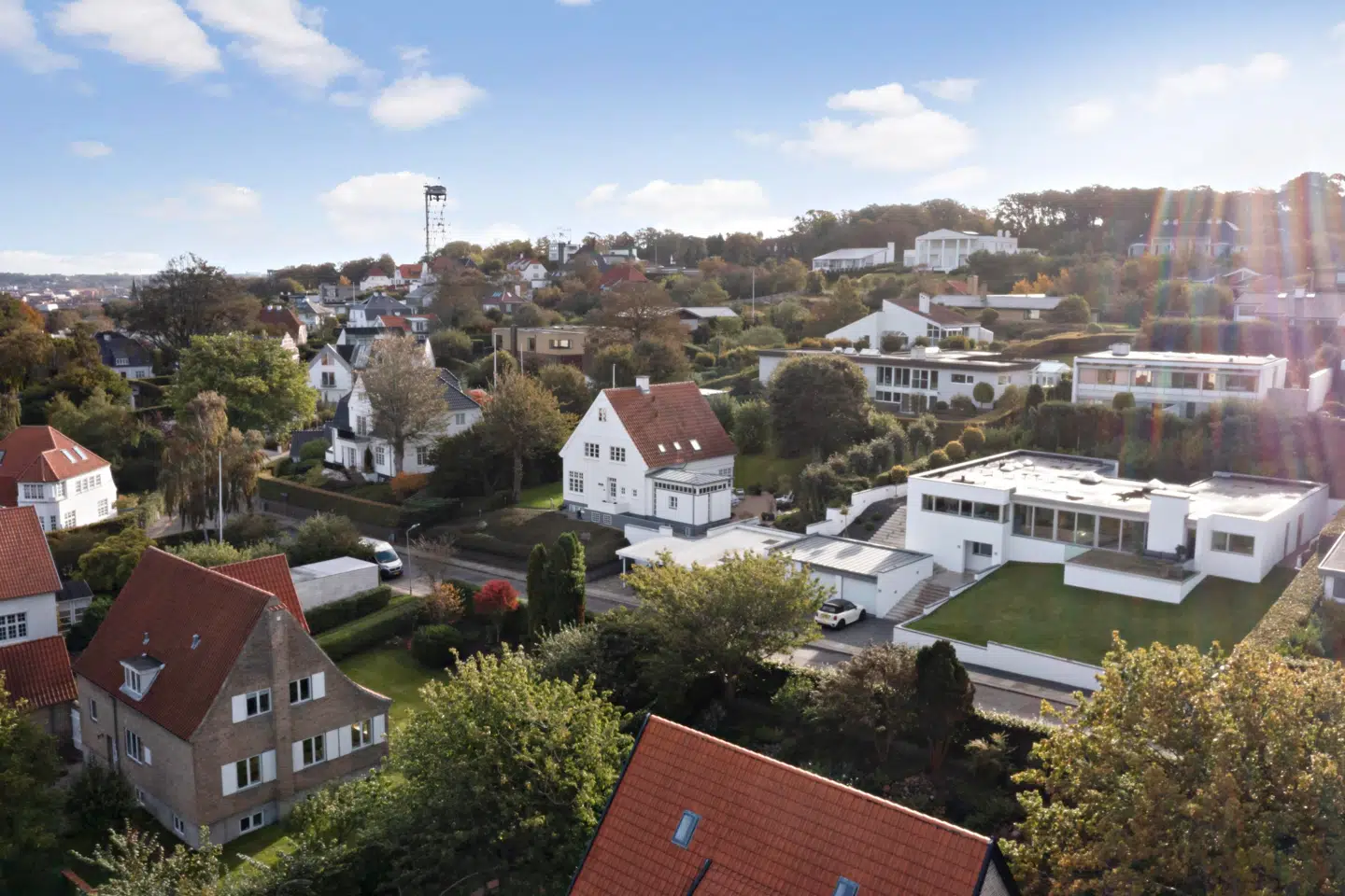Hasseris rummer alt fra lejligheder til palævillaer. Foto: Privat