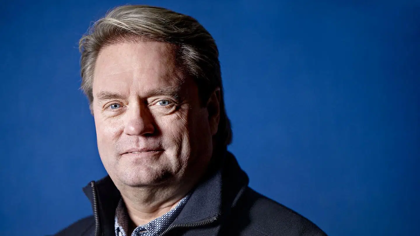 Johnny Hansen, forsanger og guitarist dansktop-bandet Kandis. Johnny bor i Hurup, hvor han altid har boet, sammen med hustruen Gitte Mortensen, sønnen Nicklas og hunden Bailey.