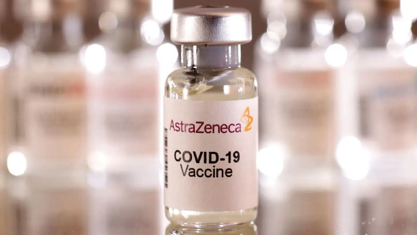 AstraZeneca-vaccinen har skabt stort skænderi mellem EU og Storbritannien. det har kostet liv, siger britisk professor