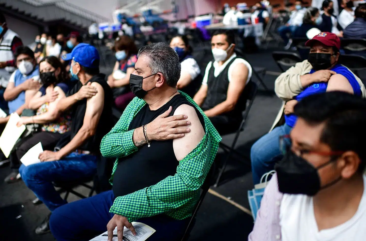 En gruppe mexikanere har netio modtaget tredje runde AZ-vaccine