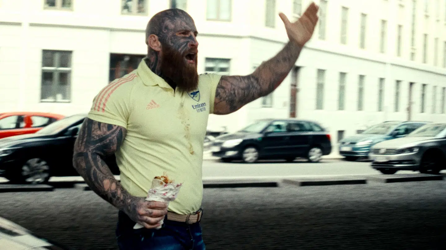 Jens 'The Beast' har en birolle i serien 'En for holdet'.