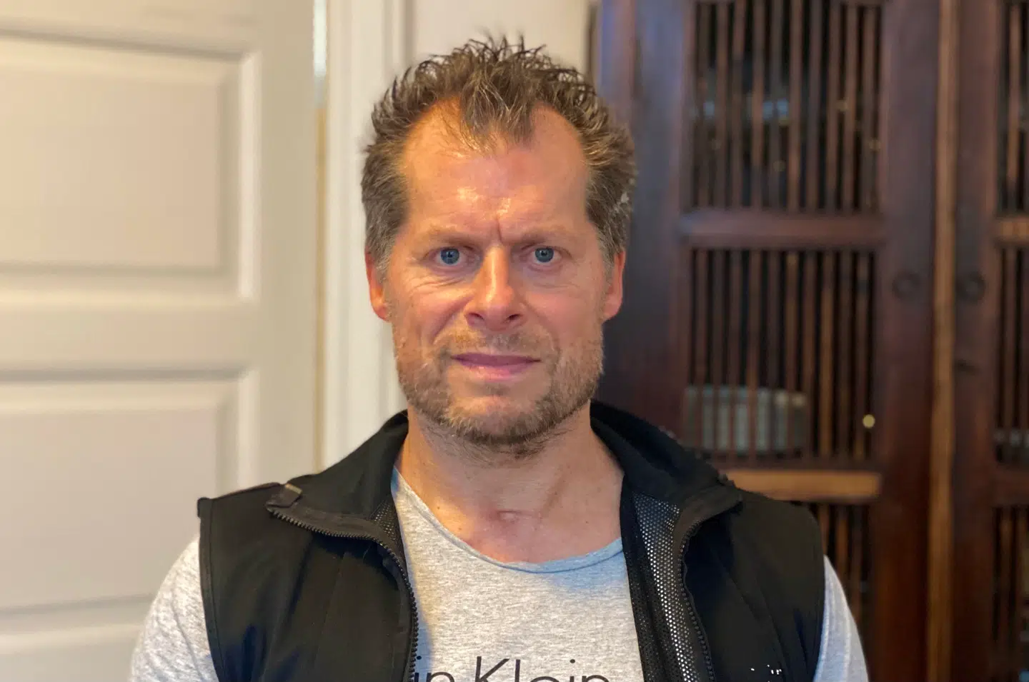 Det er ti år siden, Jeppe fik så store blodpropper i hjernen, at det skadede ham for resten af livet. (Foto: Camilla Bøgeholt Lund)