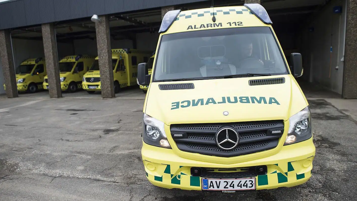 Den 11-årige dreng blev kørt med ambulance til Aalborg Universitetshospital, hvor han fortsat er i kritisk tilstand. (Foto: Claus Fisker/Scanpix 2015)