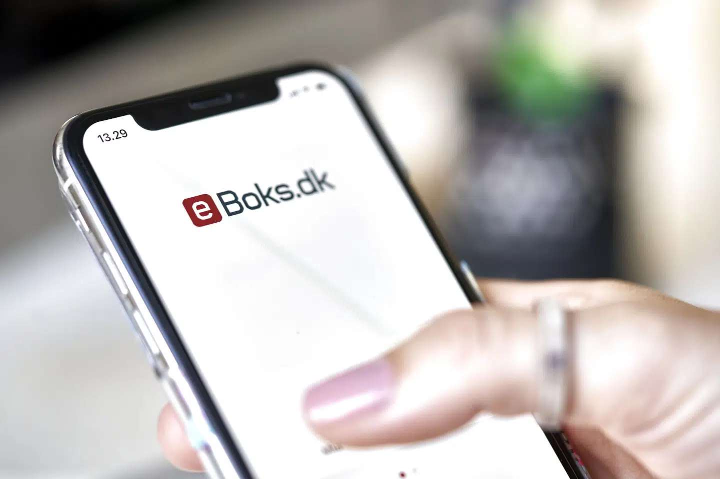 Tillidsfulde ældre kvinder over hele landet blev i telefonen overtalt til at oplyse kontonumre og NemID. Torsdag har Københavns Byret afsagt dom i sagen. (Arkivfoto) Signe Goldmann/Ritzau Scanpix