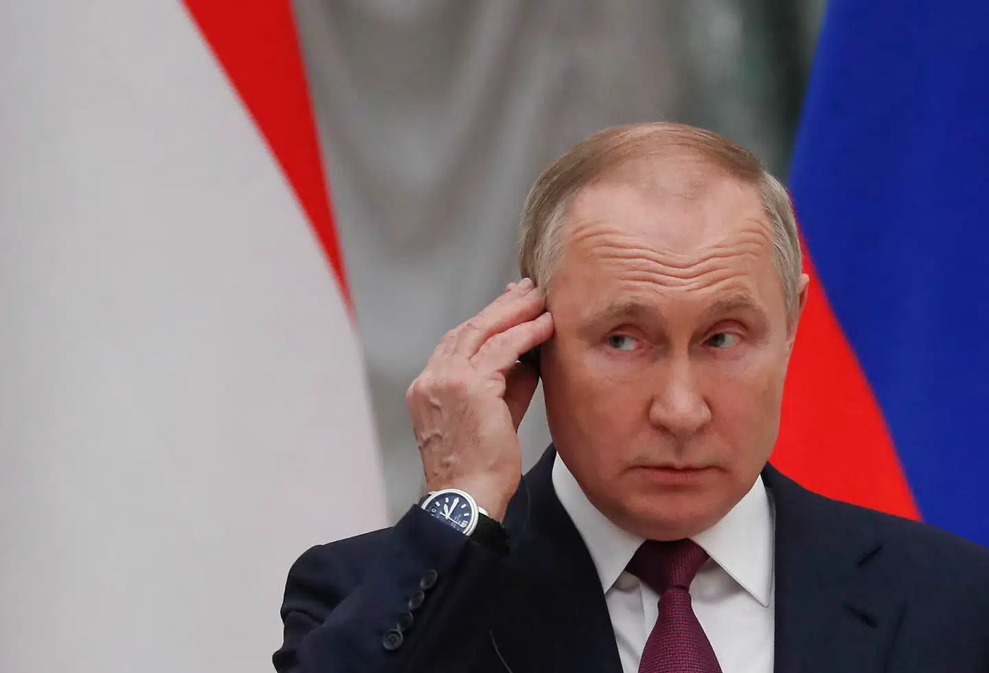 Ruslands præsident, Vladimir Putin, har fået kritik af en række vestlige lande, herunder Danmark. EU vil vedtage sanktioner, og USA har varslet sanktioner.