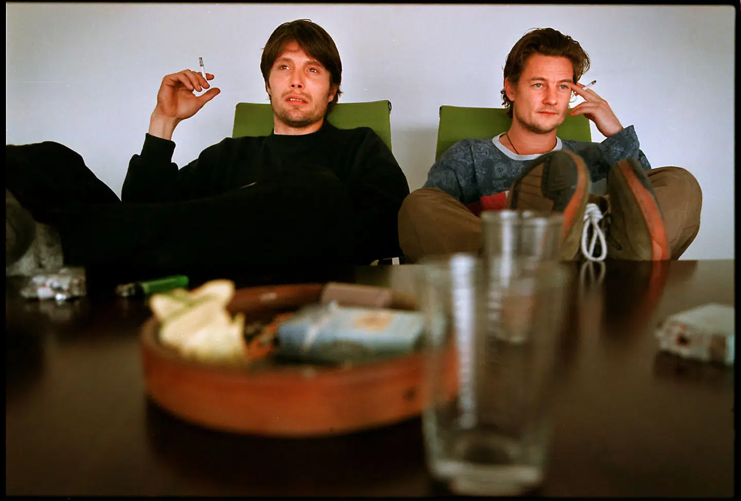 Lars Kaalund var i en årrække teaterdirektør på Østre Gasværk. Her er han fotograferet med Mads Mikkelsen i 1998, da de opførte Shakespeare-tragedien 'Romeo og Julie'.