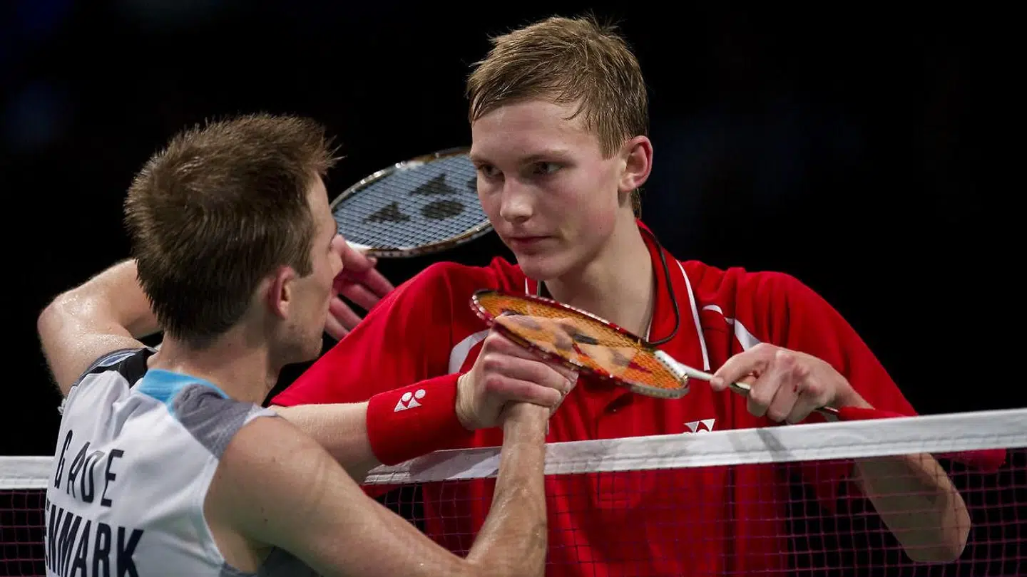 Viktor Axelsen efter kampen mod Peter Gade ved Danish Open i 2011.