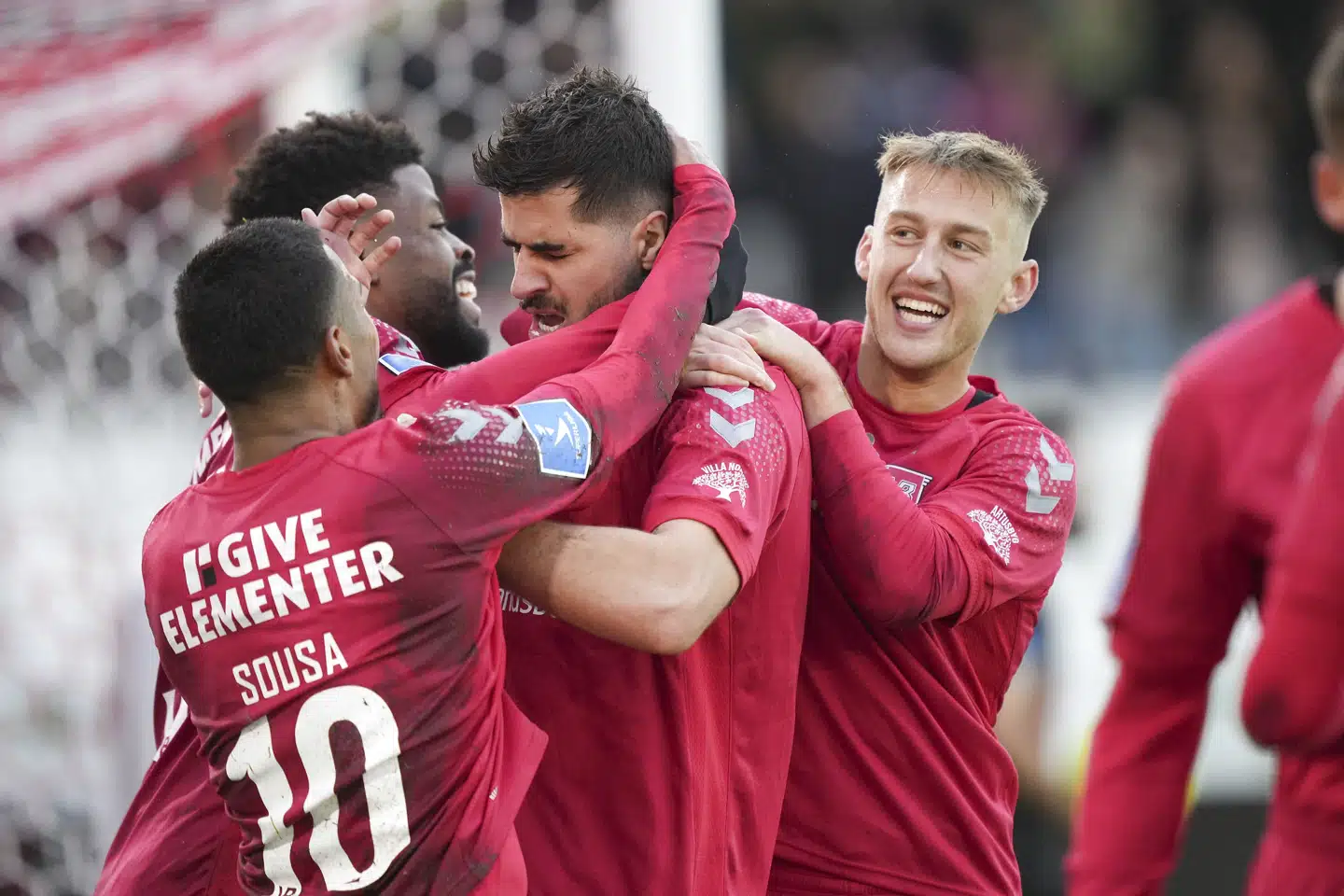 Saeid Ezatolahi bliver tiljublet efter sin scoring i Vejles 3-1-sejr over Sønderjyske i november. Claus Fisker/Ritzau Scanpix