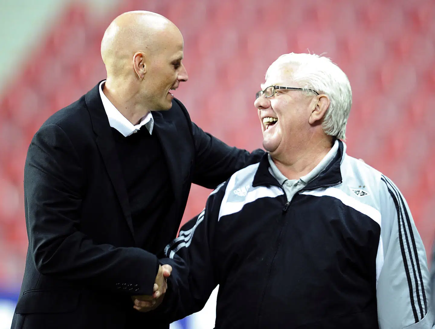 Nils Arne Eggen ses her med Ståle Solbakken inden et opgør mellem FC København og Rosenborg.