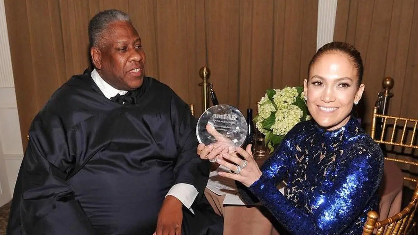 Andre Leon Talley med Jennifer Lopez.