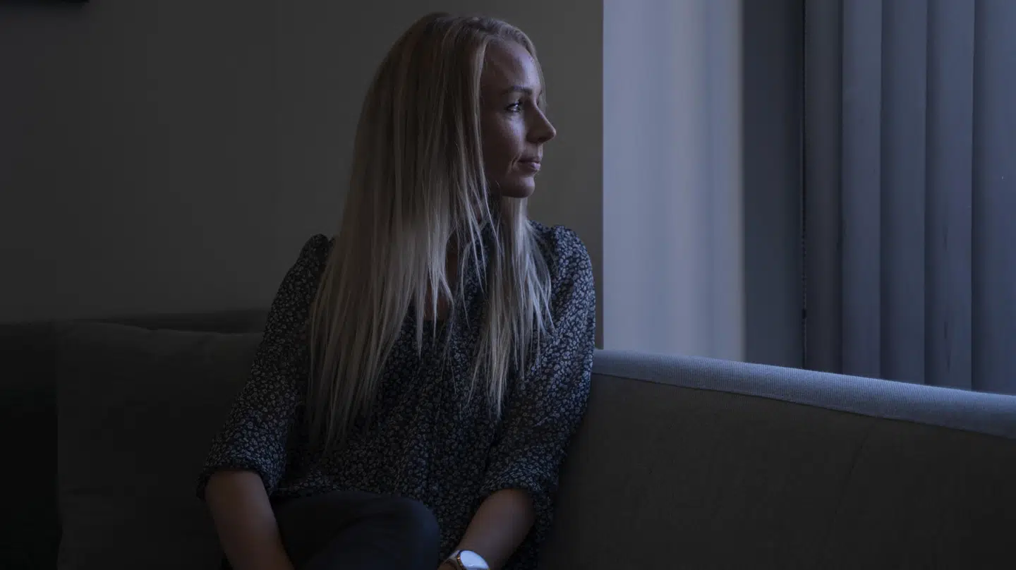 Cecilia Bjerregaard er i dag 31 år. Hun blev ramt en blodprop i hjernen som bare 21-årig. Foto: Sarah Christine Nørgaard/Byrd.