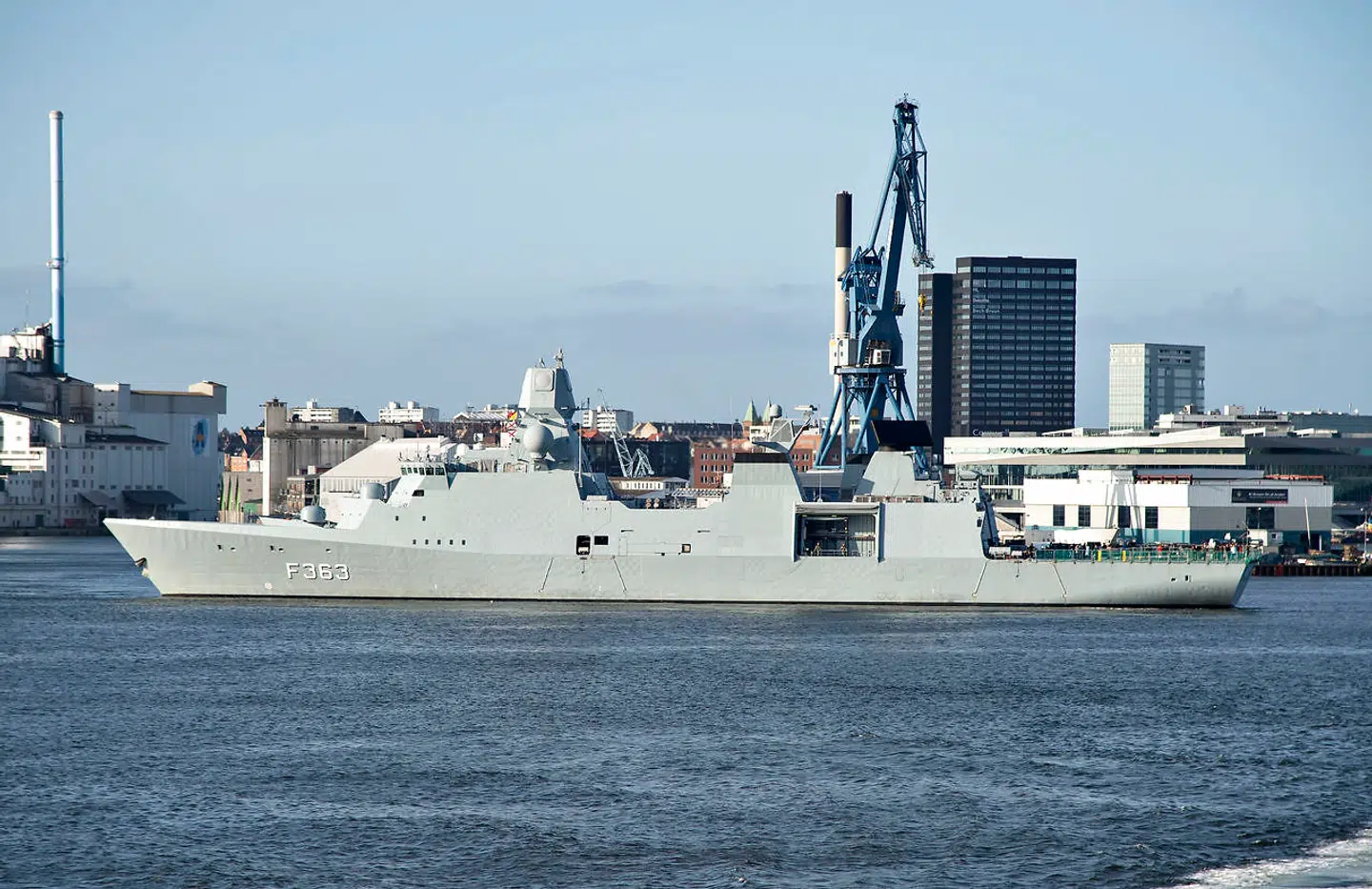 Den danske fregat Niels Juel, F363, i Aarhus Havn, 18. september 2019.