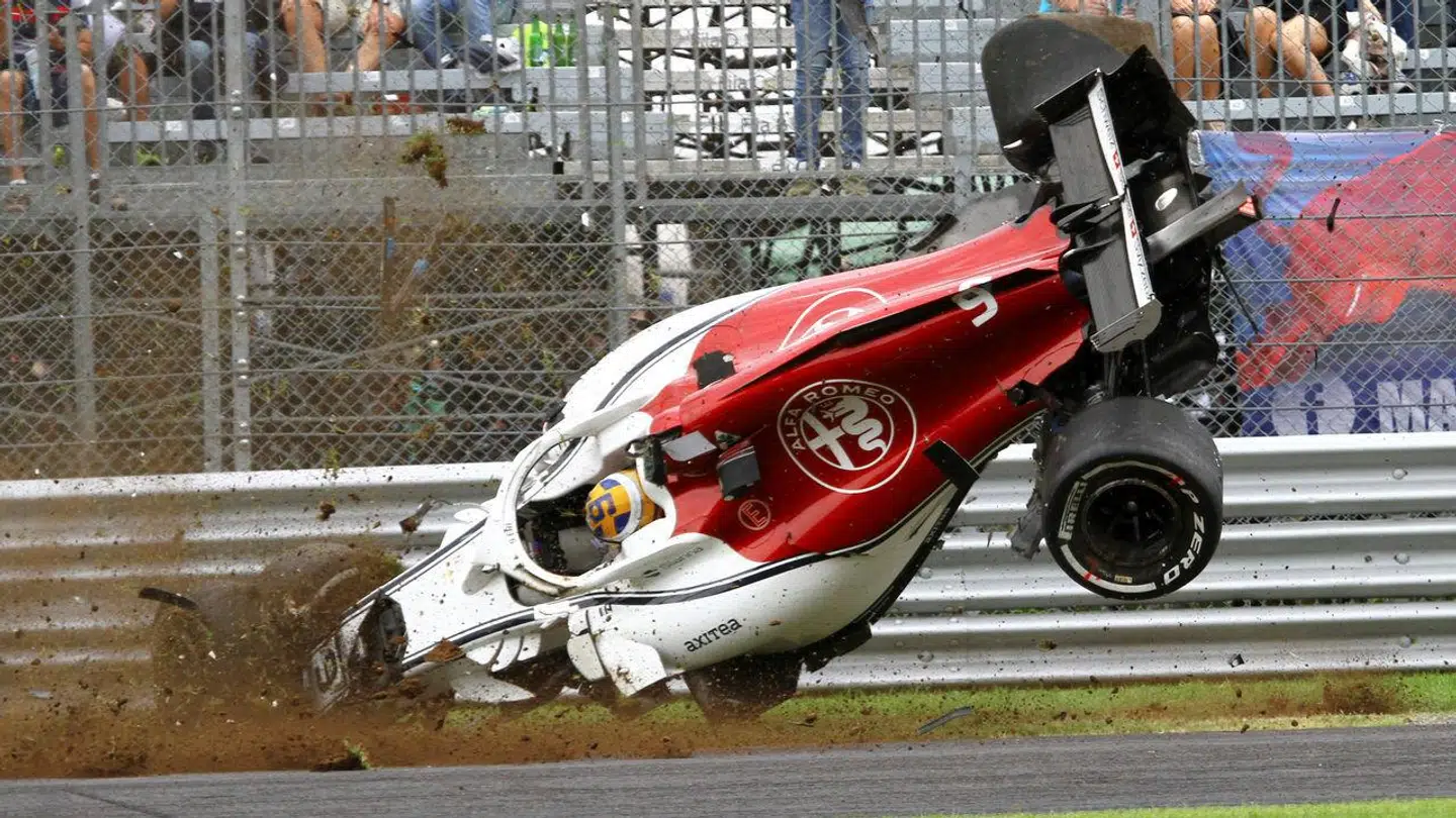 Svenskeren huskes især for dette voldsomme crash i Formel 1.