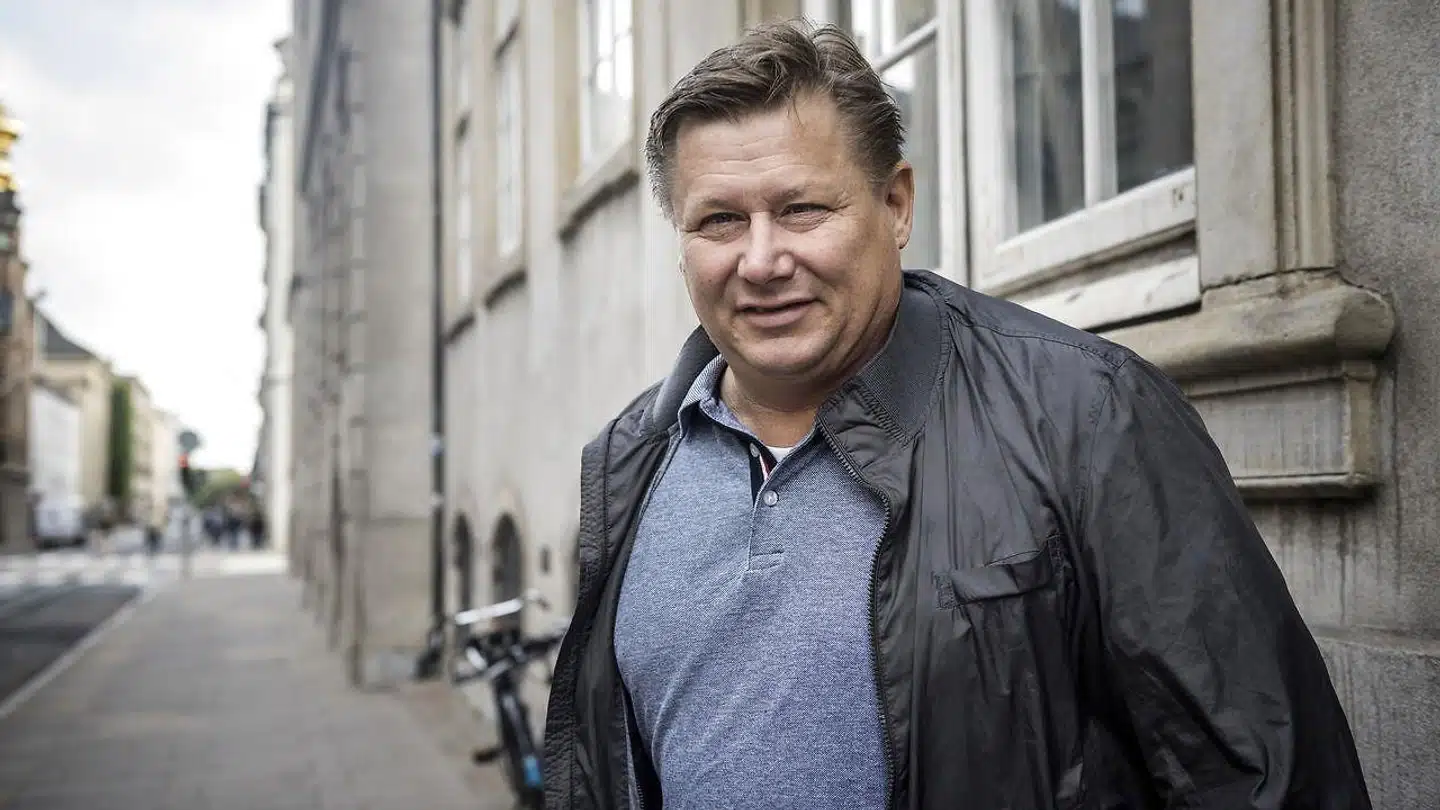 Jesper Kasi Nielsen foran Østre Landsret i forbindelse med skattesagen imod ham.. (Foto: Thomas Lekfeldt/Scanpix 2017)