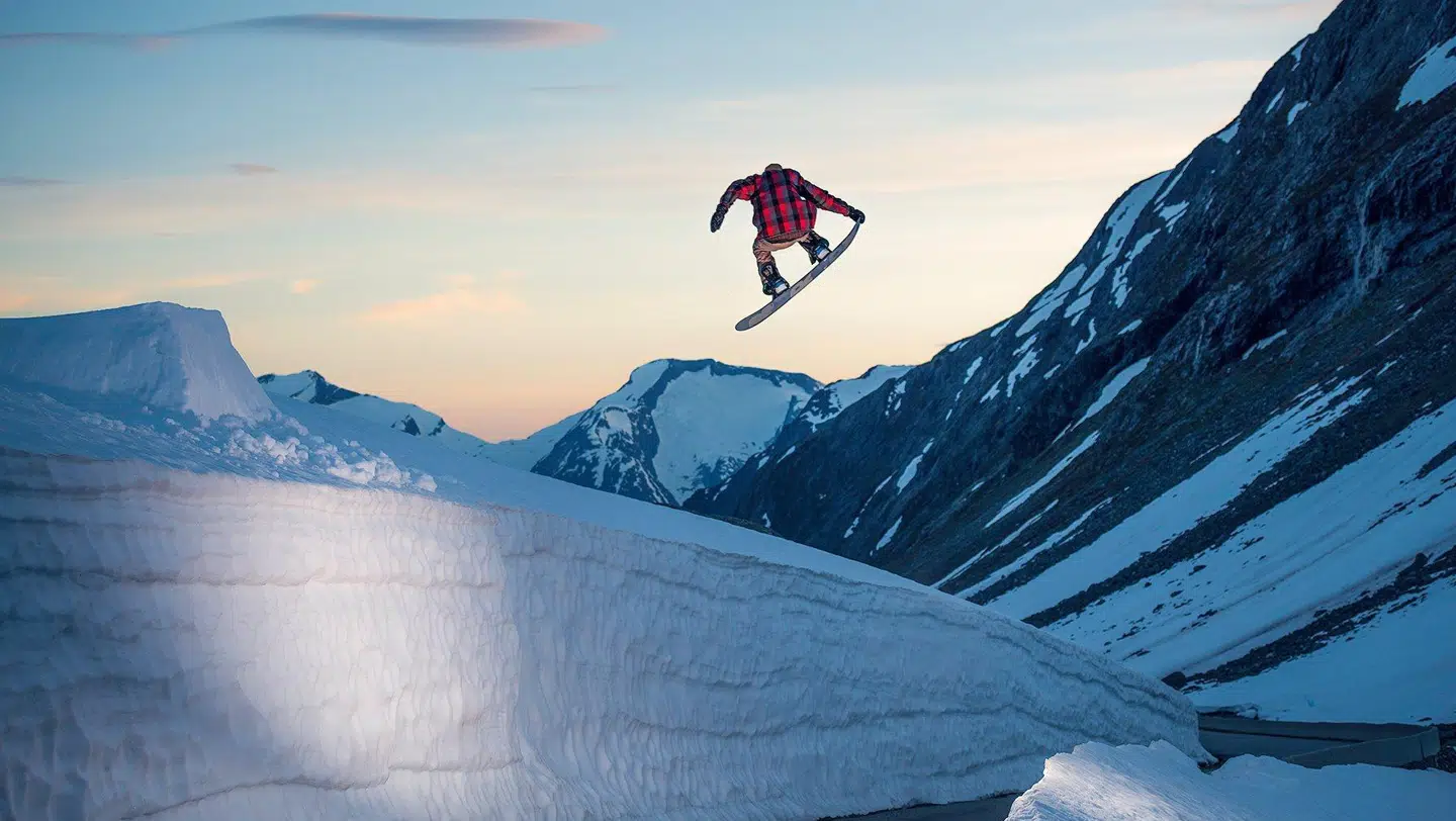 Det faldt hurtigt Mikkel V. Jørgensen helt naturligt at drive henover sneen med et snowboard på fødderne.