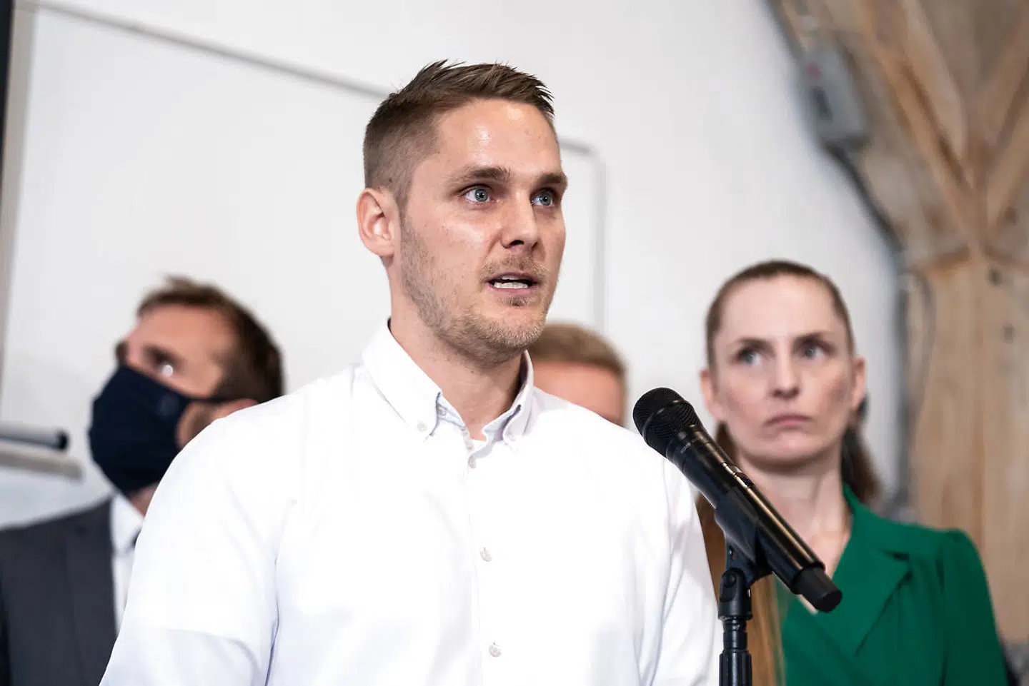 Partileder Henrik Vindfeldt under Veganerpartiets pressemøde i forsamlingshuset på Onkel Dannys Plads mandag den 28. september 2020.. (Foto: Emil Helms/Ritzau Scanpix)