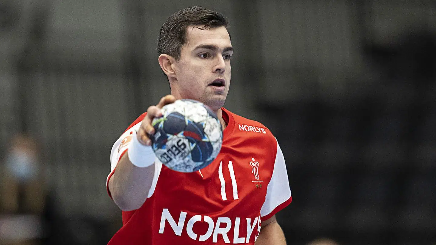 Rasmus Lauge under testkampen mod Norge.