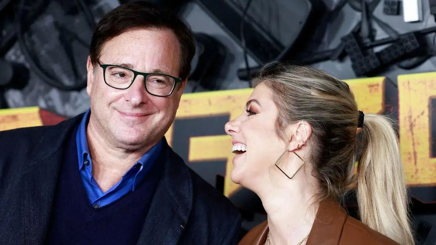 Bob Saget med sin hustru, Kelly Rizzo, fotograferet i december 2021.