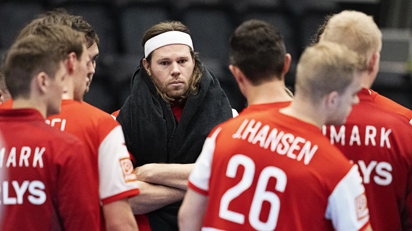 Mikkel Hansen under lørdagens testkamp mod Norge. Mandag rejste EM-truppen til Ungarn.