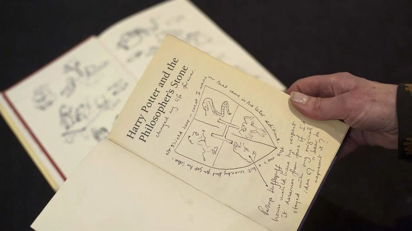 En førsteudgave af 'Harry Potter og De Vises Sten'.