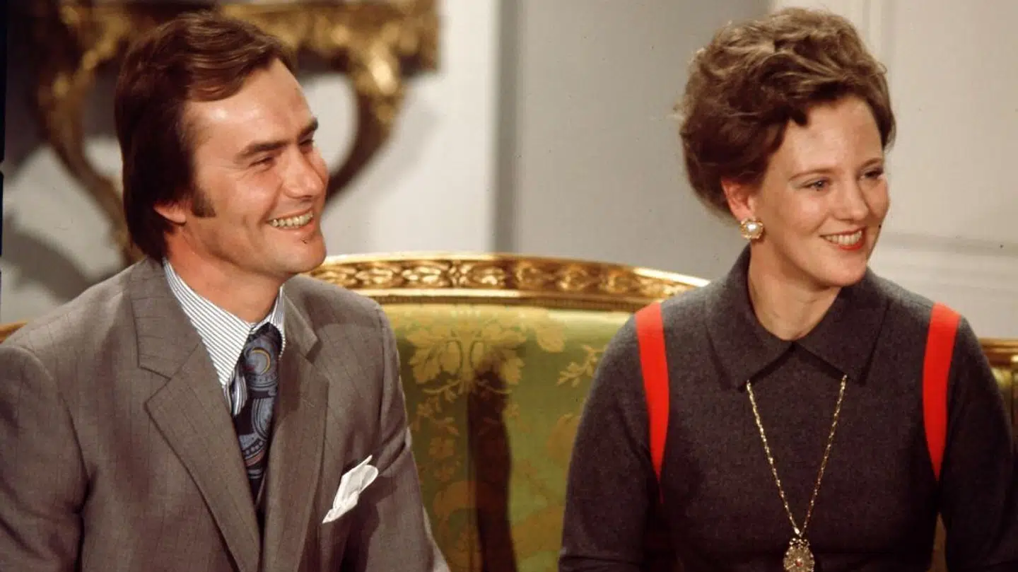 Dronning Margrethe og prins Henrik ved et pressemøde i Dronning Margrethes første regeringsår i 1972.