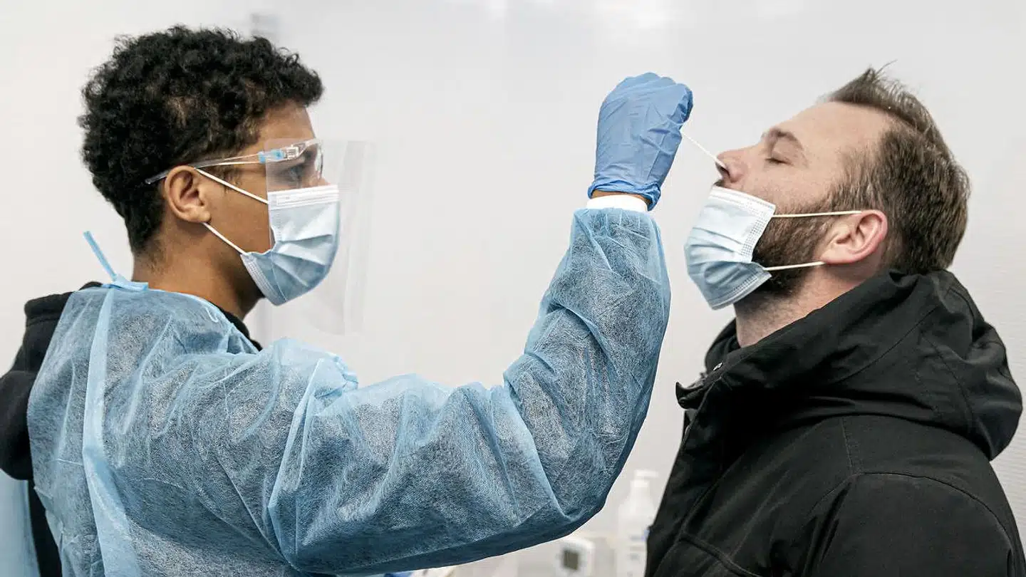 Regionerne har i alene december betalt en milliard kroner for udførelsen af de mange kviktest, som er med til at standse udbredelsen af coronavirus. Arkivfoto: Mathias Svold