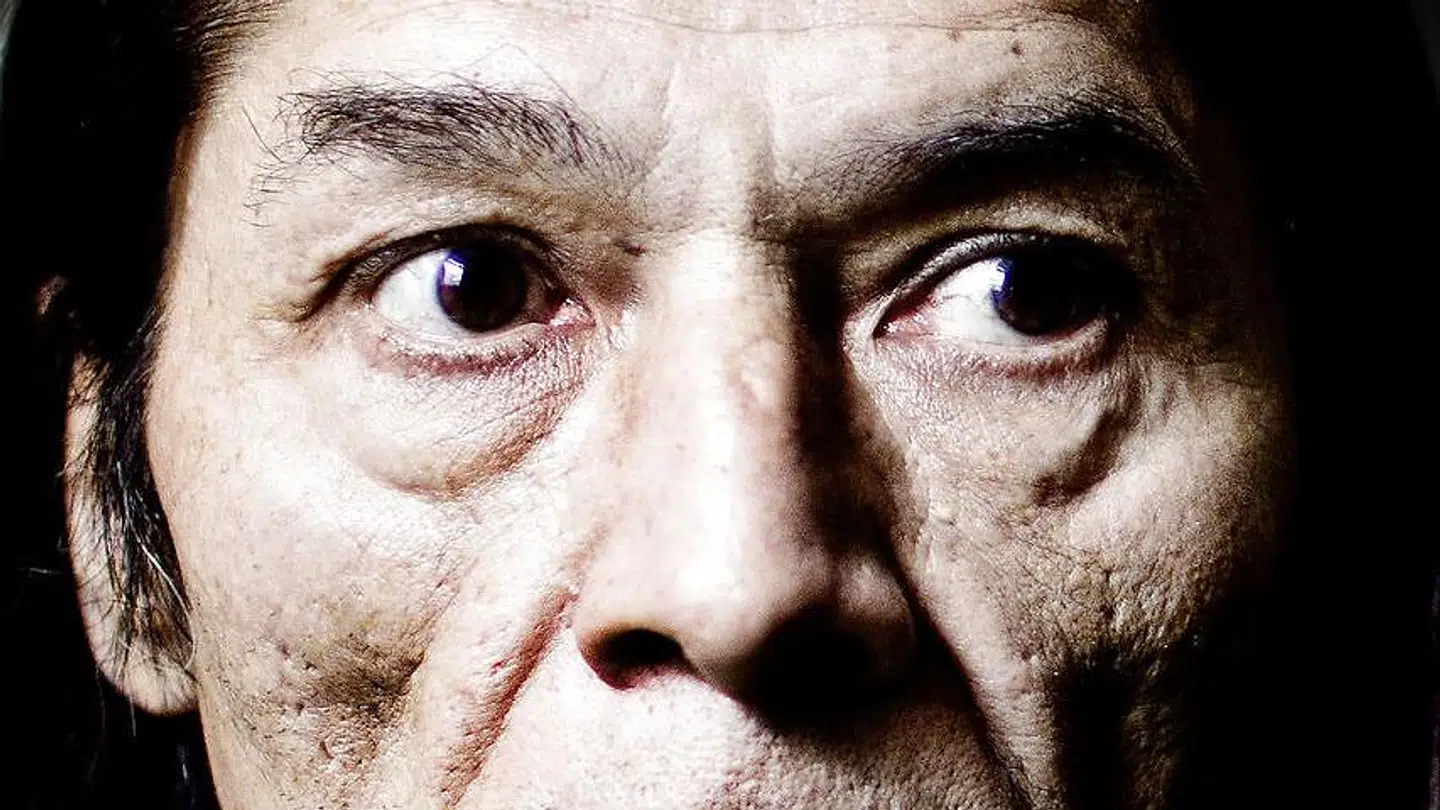 Seth Sethsen afsoner en livstidsdom i Vridsløselille Statsfængsel, for drab på en taxachauffør. Sethsen har indtil videre afsonet 26 år.