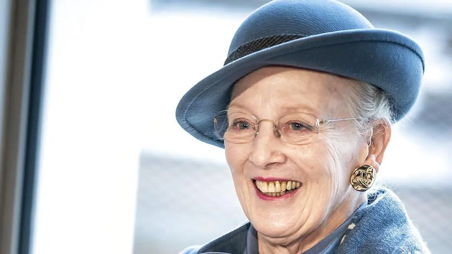 Dronning Margrethe var i godt humør under pressemødet på Humboldt Forum i Berlin.