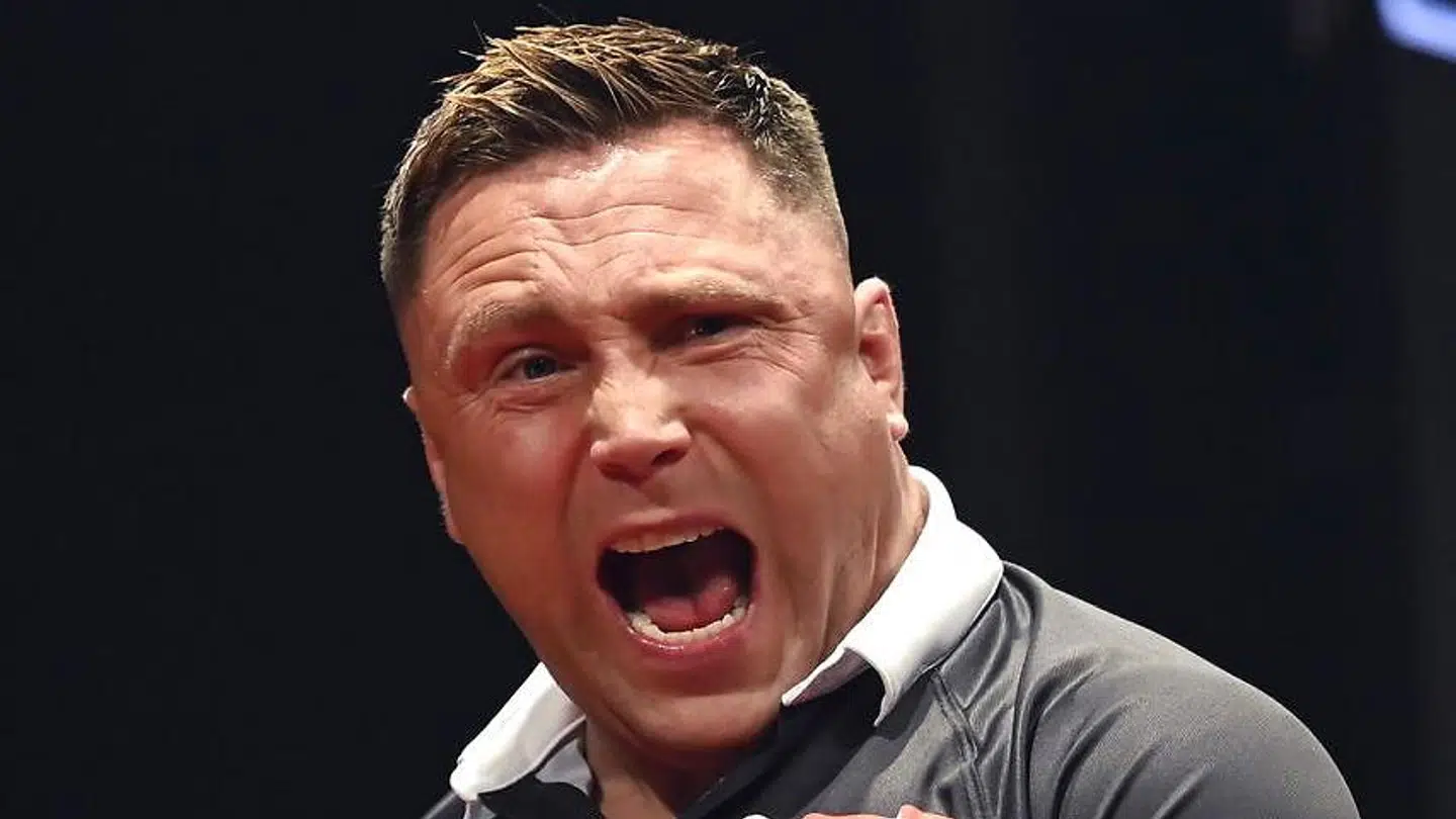 Den forsvarende verdensmester Gerwyn Price vil have turneringen udskudt.