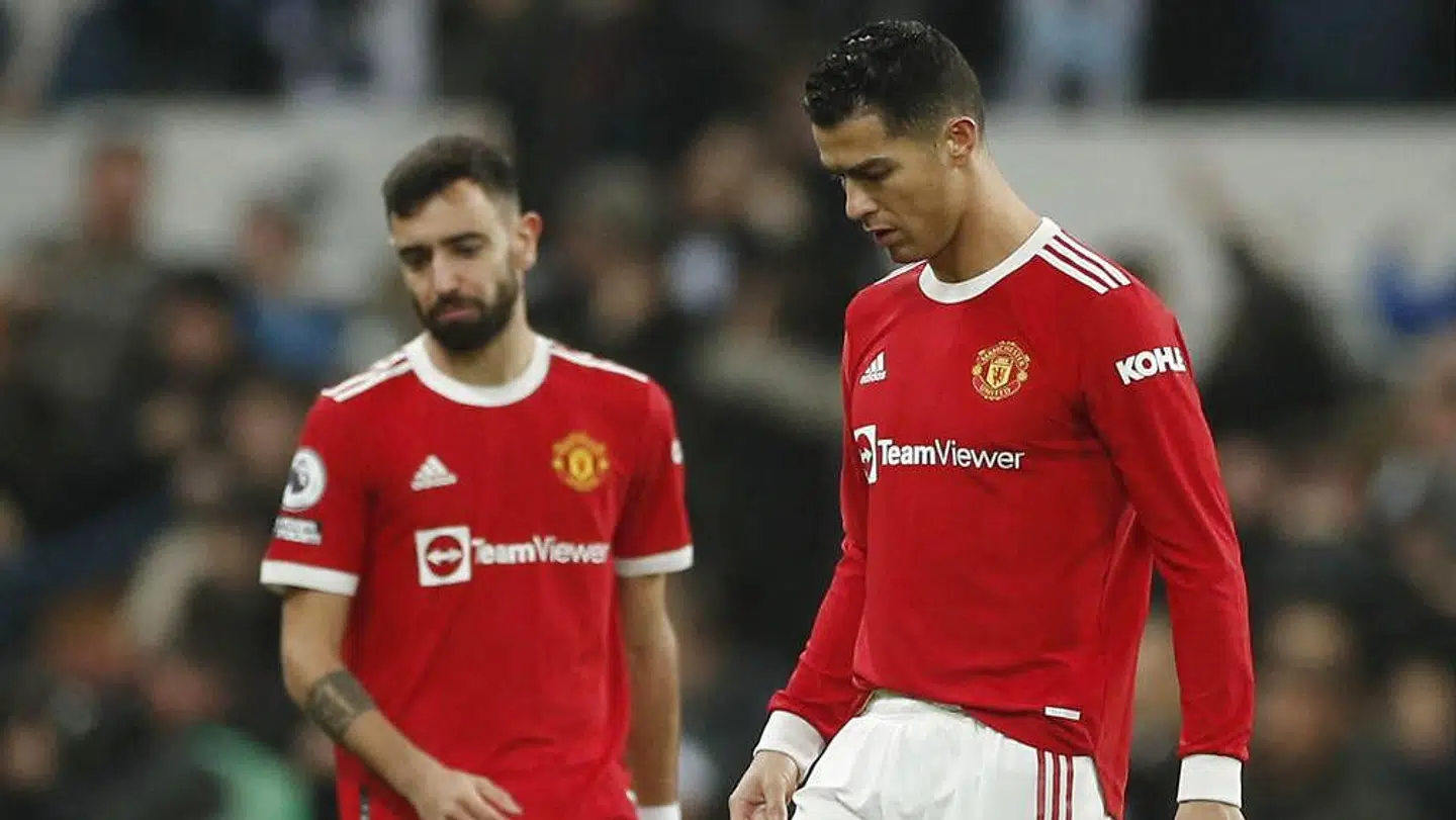 Gary Neville er irriteret over den attitude, som Bruno Fernandes og Cristiano Ronaldo viste mandag aften.