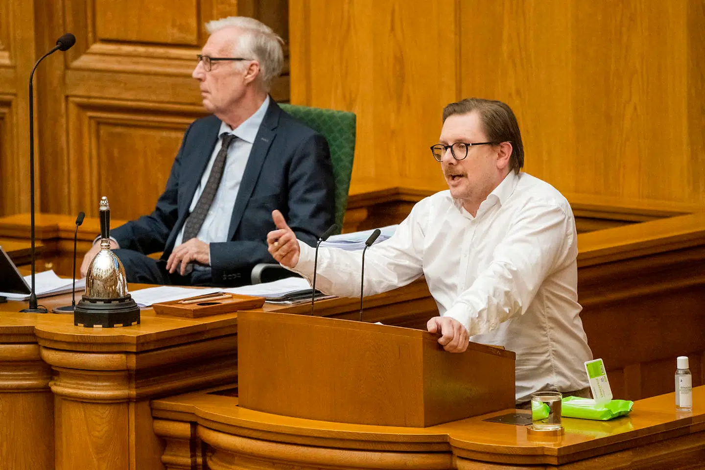 Simon Emil Ammitzbøll-Bille på folketingets talerstol under debatten forleden om, hvorvidt Inger Støjberg stadig var værdig til at sidde i folketinget.