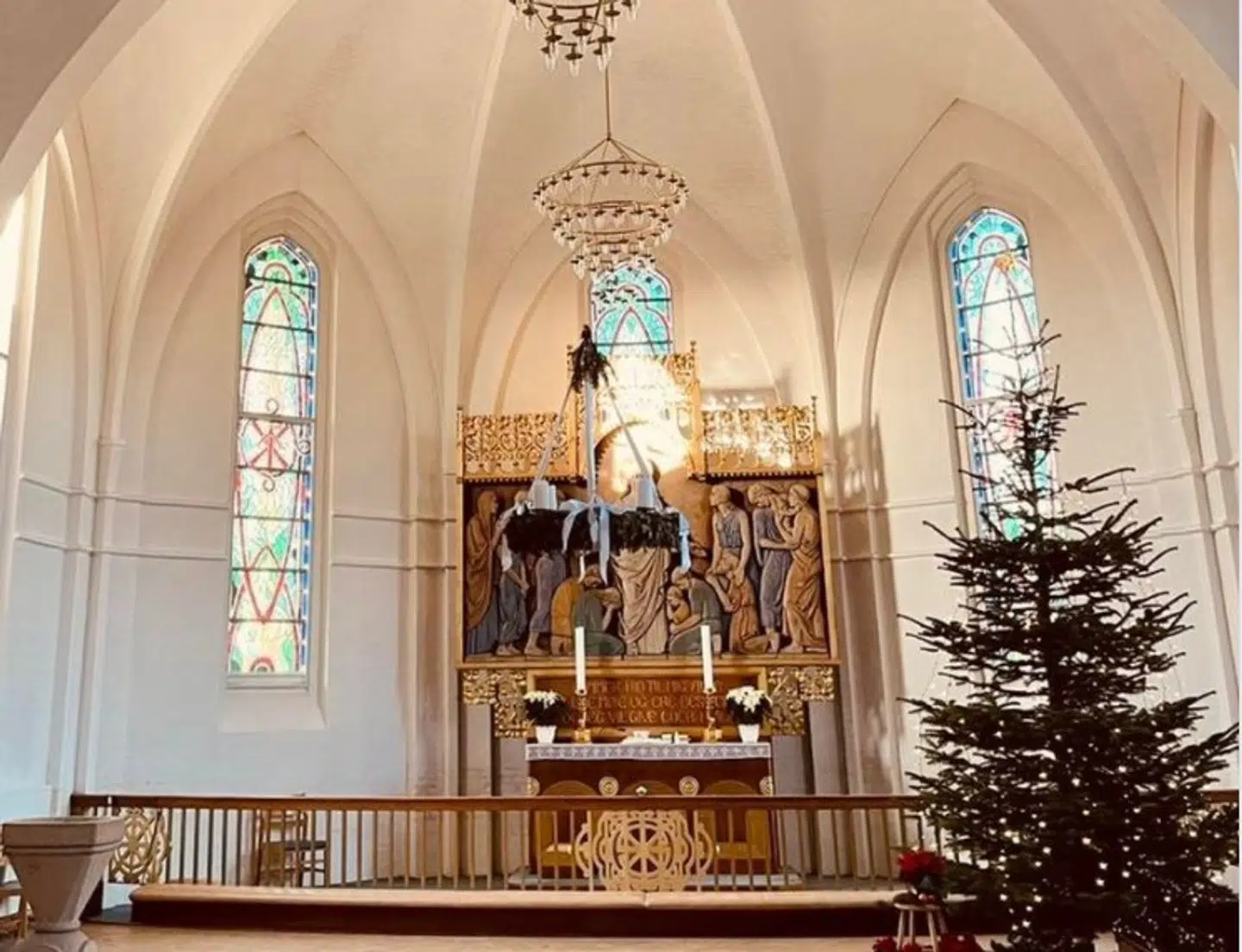 På grund af corona-situationen er det nødvendigt at booke plads på forhånd, hvis man vil til julegudstjeneste i Fredens Kirke i Odense.Foto: Privat