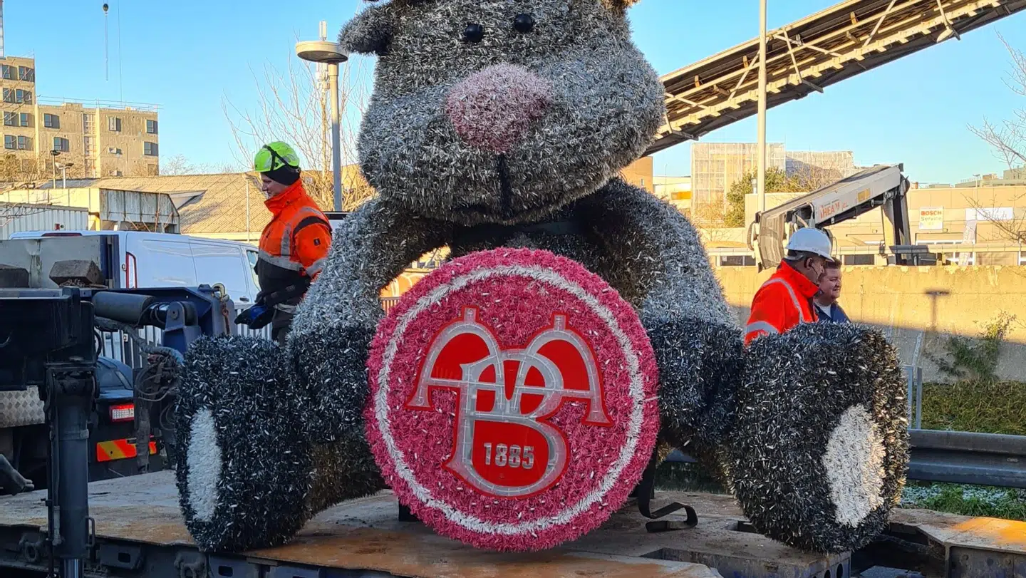 Bamsen blev flyttet i løbet af mandagen.