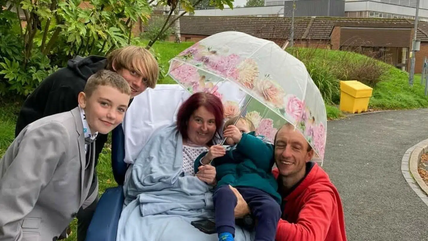 Da Laura endelig kunne komme hjem igen.