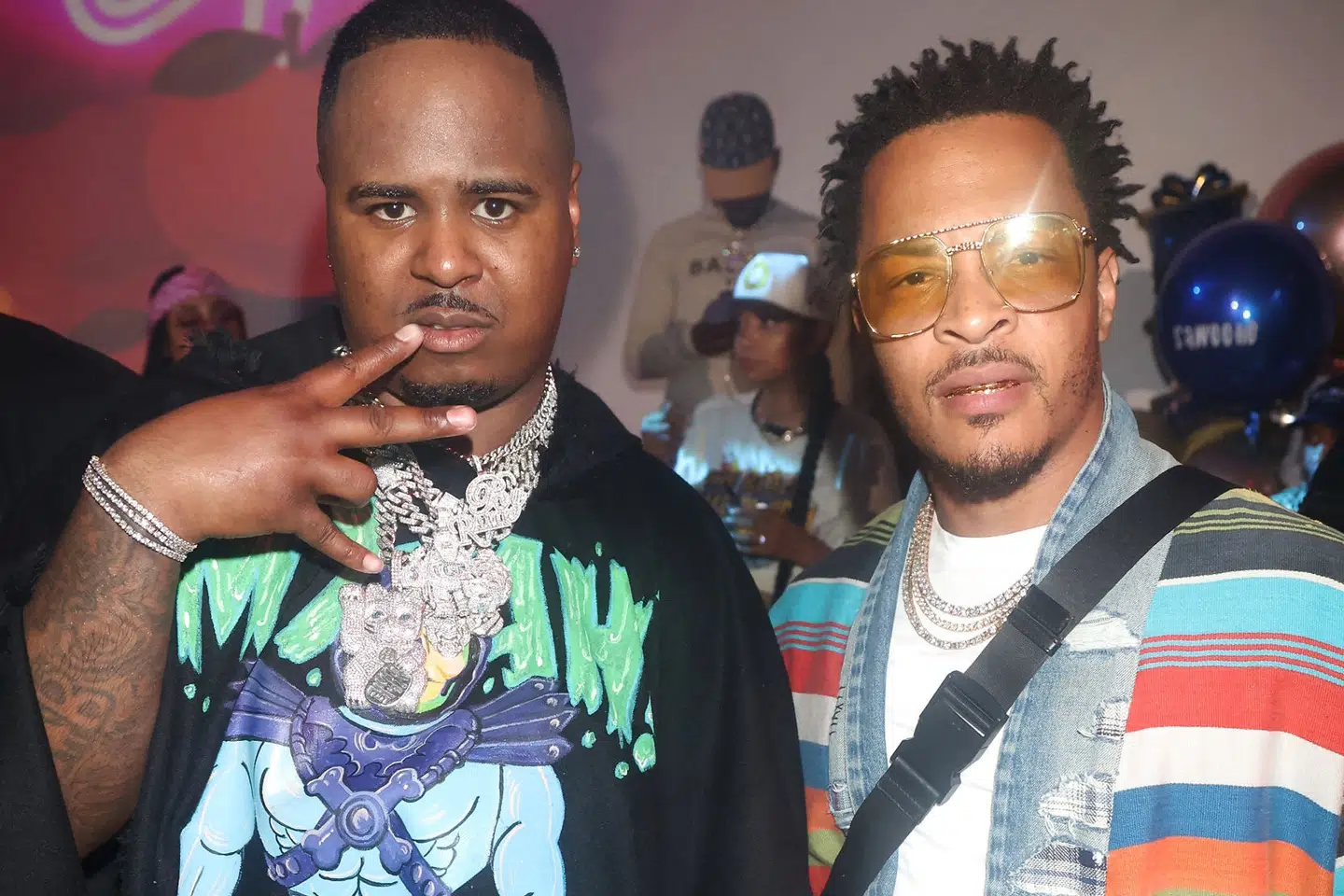 Drakeo The Ruler med det borgerlige navn Darrell Caldwell (til venstre) mistede i weekenden livet efter knivstik. Han blev 28 år. Walik Goshorn/Mediapunch/Ritzau Scanpix