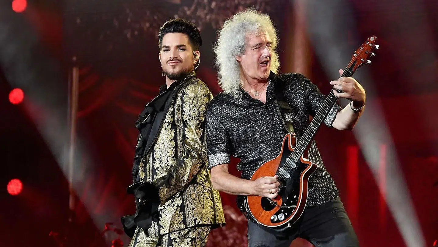 Brian May, guitarist i bandet Queen, er testet positiv for covid-19. Det skriver han på sin Instagram-profil.