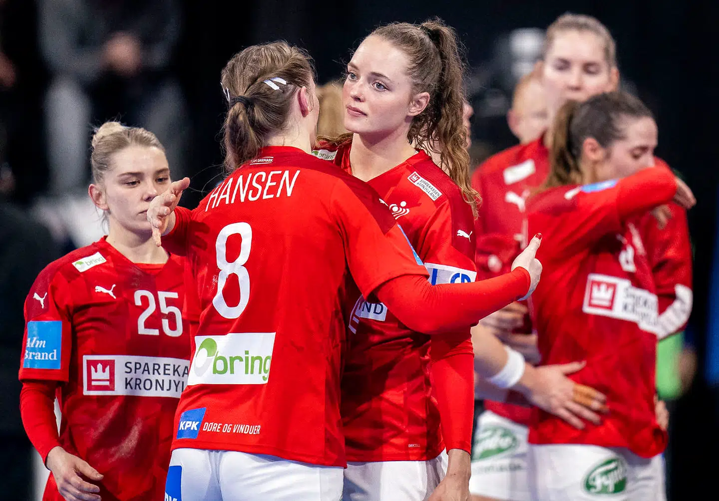 Spillerne var hårdt medtaget, efter de måtte sande, at det ikke blev til en plads i VM-finalen.