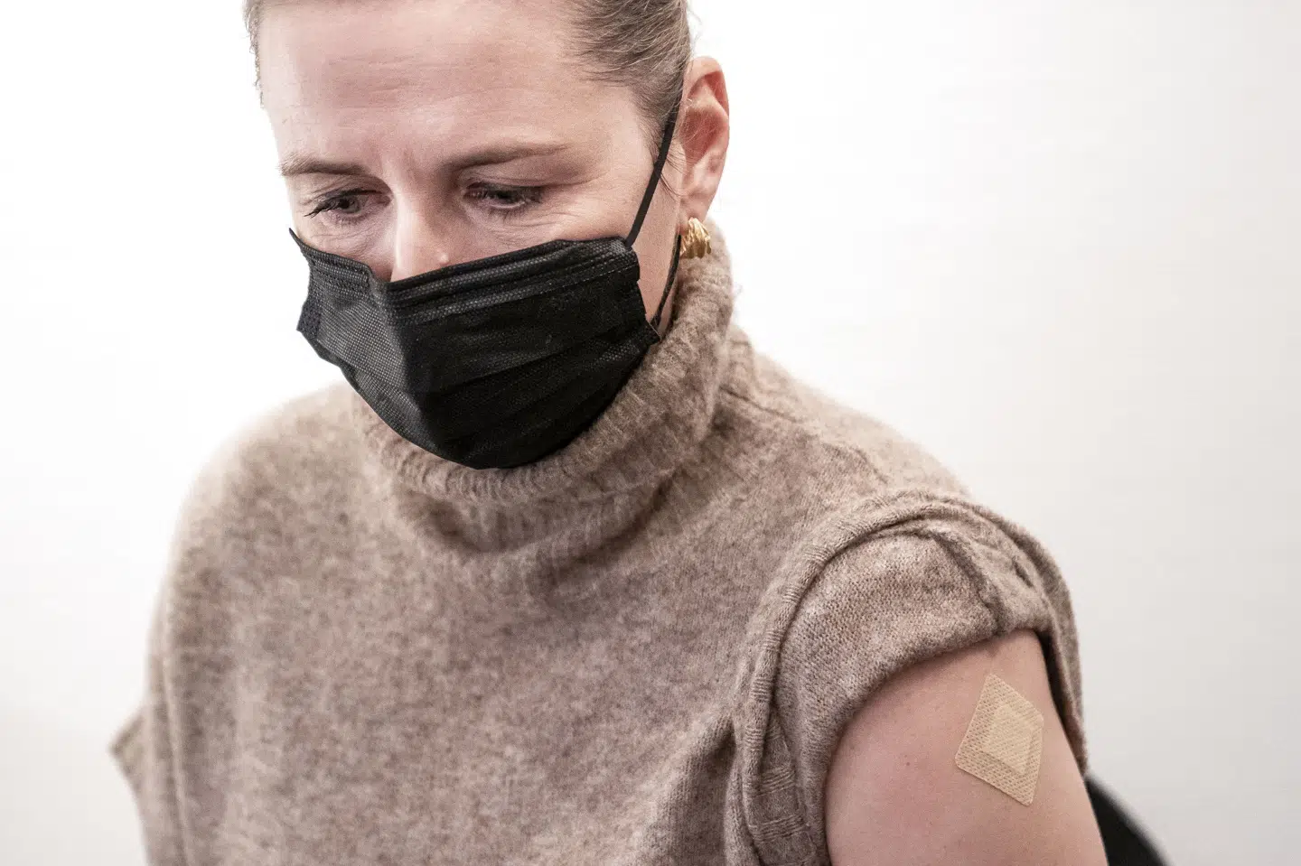 Statsminister Mette Frederiksen (S) får mandag sit tredje vaccinestik imod covid-19 ved egen læge i Ballerup. Mads Claus Rasmussen/Ritzau Scanpix