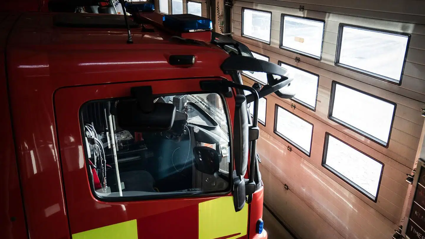 Østjyllands Brandvæsen fik slukket branden mandag morgen. (Genrebillede)