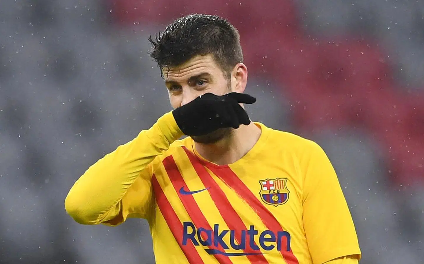 Barcelonas Gerard Pique lignede en meget skuffet mand efter 3-0-nederlaget til Bayern München