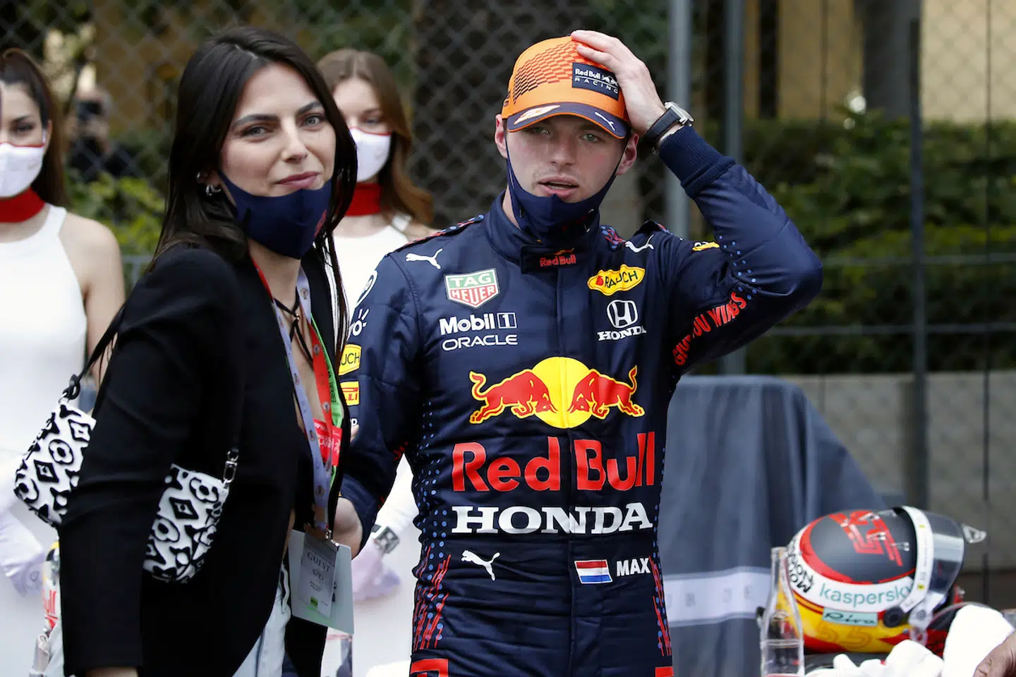 Max Verstappen med sin kæreste, Kelly Piquet, der tidligere var sammen med den tidligere Formel 1-kører Daniil Kvyat.