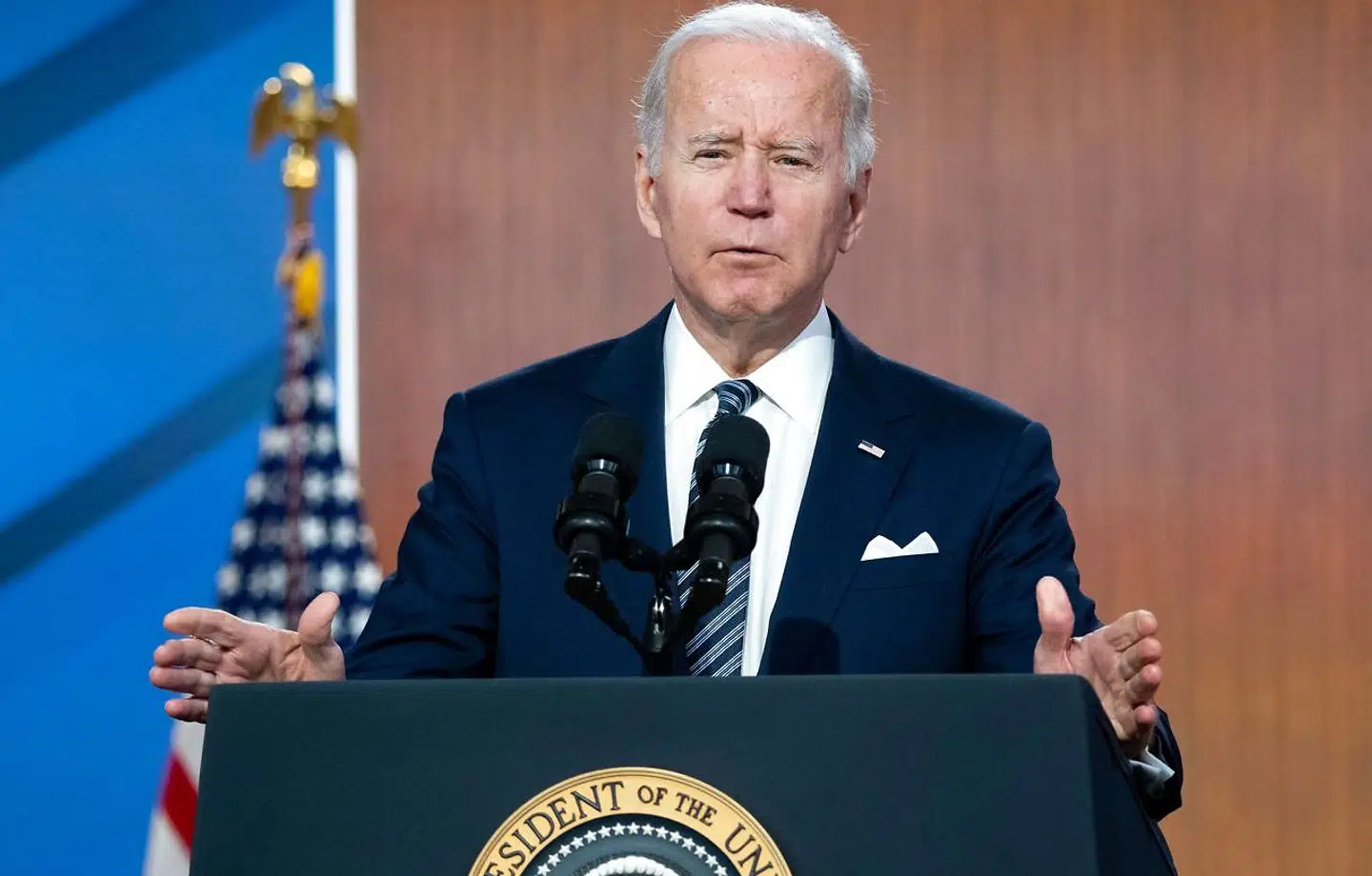 Joe Biden forsøger at mane til besindighed, efter inflationen i USA har ramt det højeste niveau i 40 år